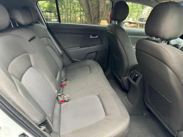 KNDPB3ACXG7879527 KIA Sportage Lx