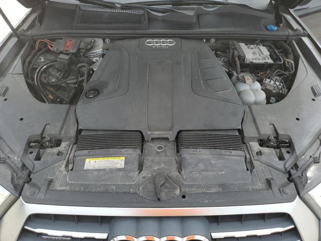 WA1LHAF79JD011244 Audi Q7 Premium Plus