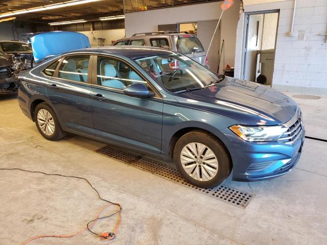 3VWCB7BU2KM233018 Volkswagen JETTA S