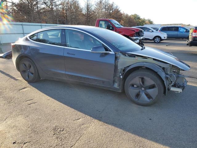 5YJ3E1EB8KF208579 Tesla MODEL 3