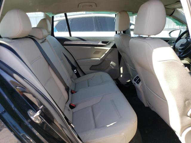 3VWM17AU8HM544048 Volkswagen Golf Alltrack S