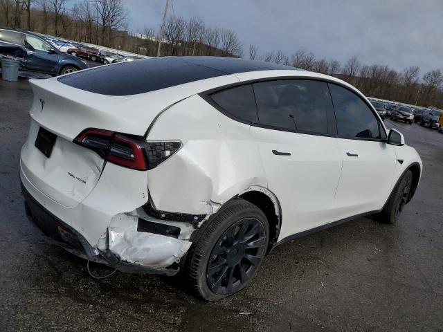 7SAYGDEE1NF338349 Tesla Model Y
