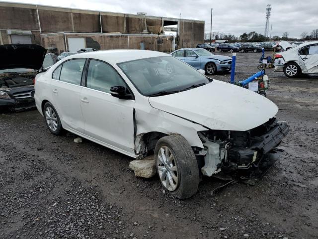 Volkswagen JETTA SE 2014 3VWD17AJ8EM241370 Image 4