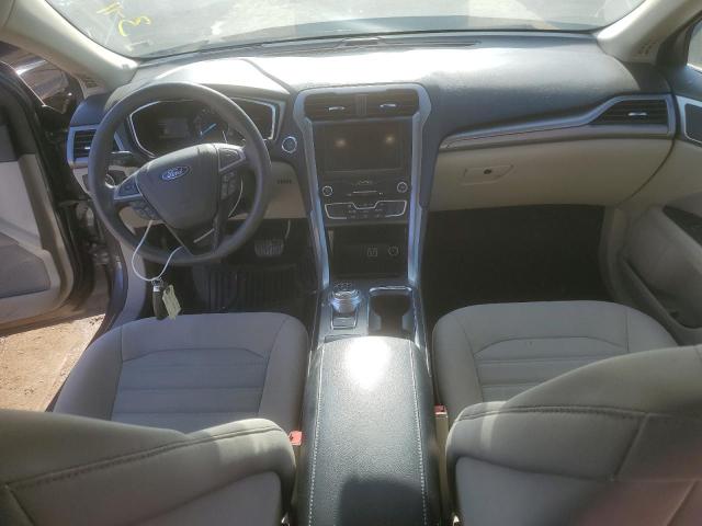 3FA6P0HD2KR145742 Ford FUSION SE