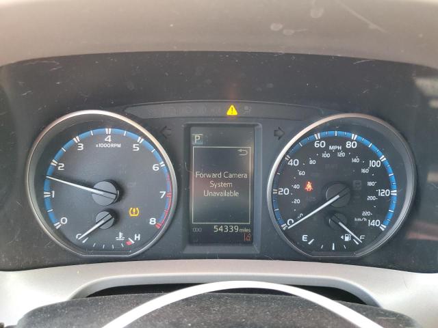 2T3BFREV1JW808144 Toyota RAV4 LE