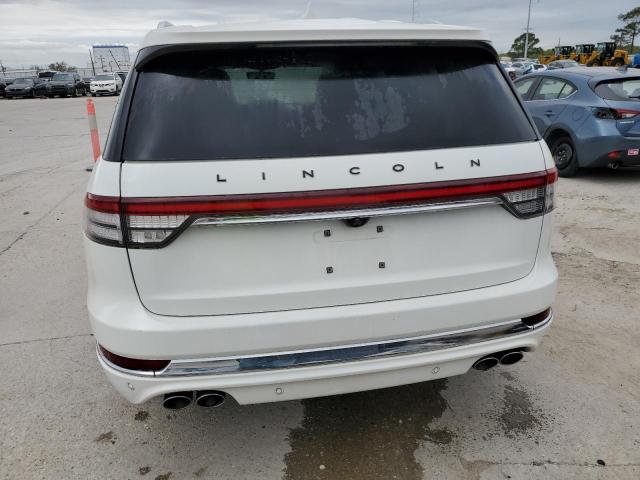 5LM5J9XC7LGL03885 Lincoln Aviator Black Label