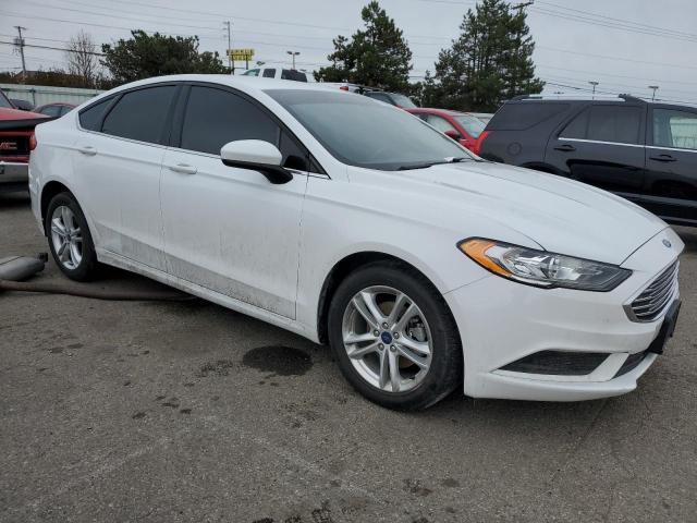 3FA6P0HD7JR175477 Ford FUSION SE