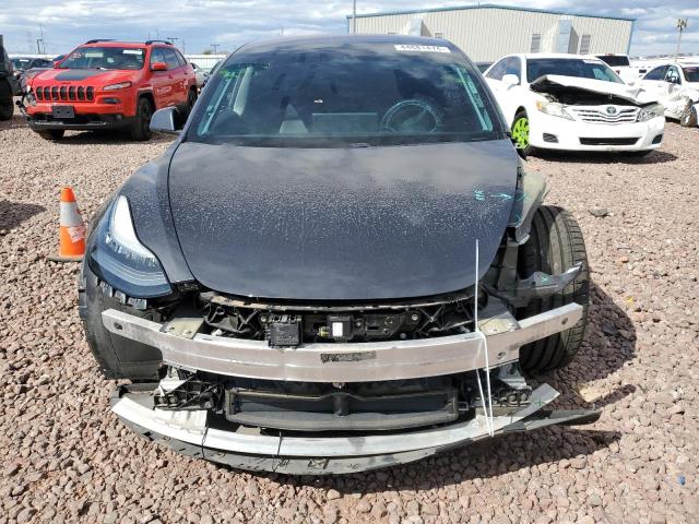 5YJ3E1EB8JF116483 Tesla MODEL 3