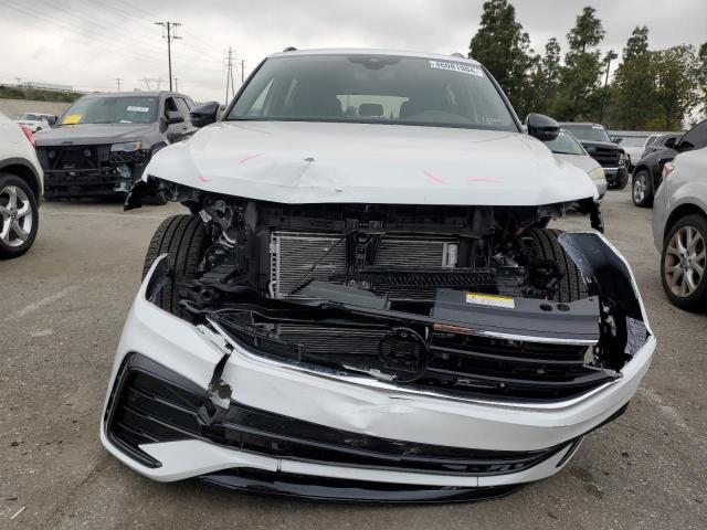 3VVCB7AX8PM116986 Volkswagen Tiguan Se R-line Black