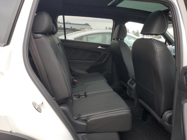3VVCB7AX8PM116986 Volkswagen Tiguan Se R-line Black