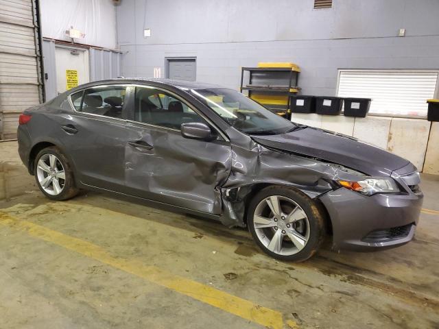 19VDE1F3XFE002003 Acura ILX 20