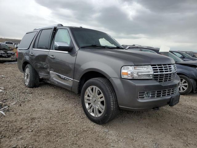 5LMJJ2J55EEL06556 Lincoln Navigator
