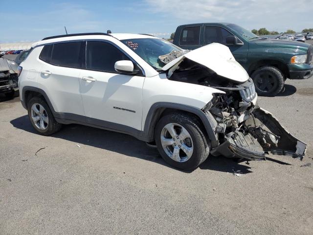 3C4NJCBB6JT441266 Jeep Compass Latitude