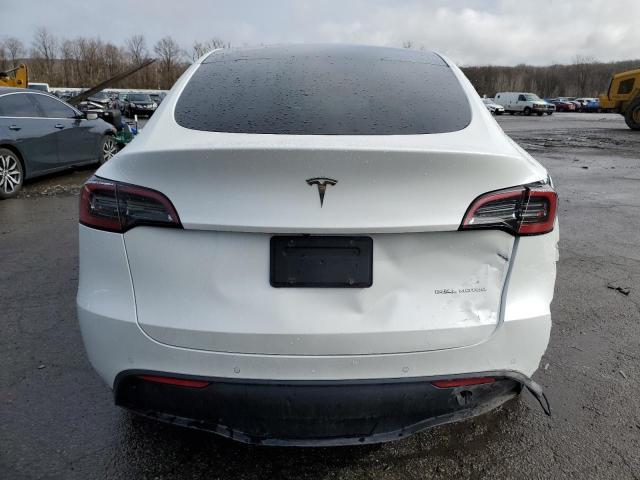 7SAYGDEE1NF338349 Tesla Model Y