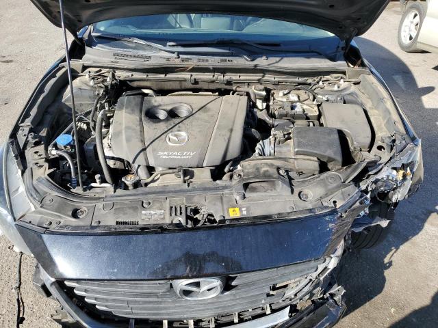 3MZBN1V34JM158629 Mazda 3 TOURING