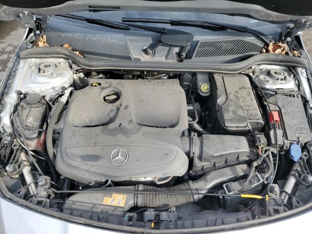 WDDSJ4GBXHN422740 Mercedes-Benz CLA 250 4MATIC