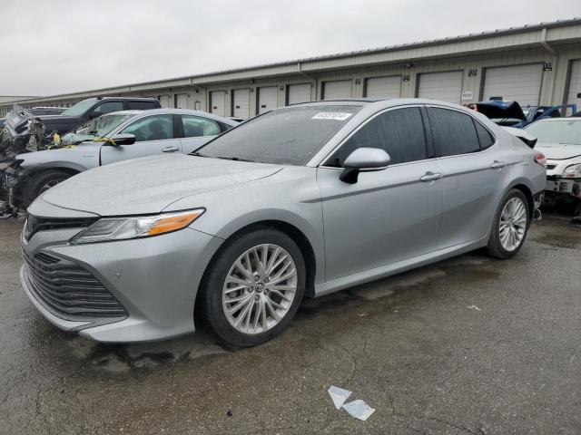 Auction sale of the 2018 Toyota Camry L, vin: 4T1B11HK3JU522693, lot number: 44551814