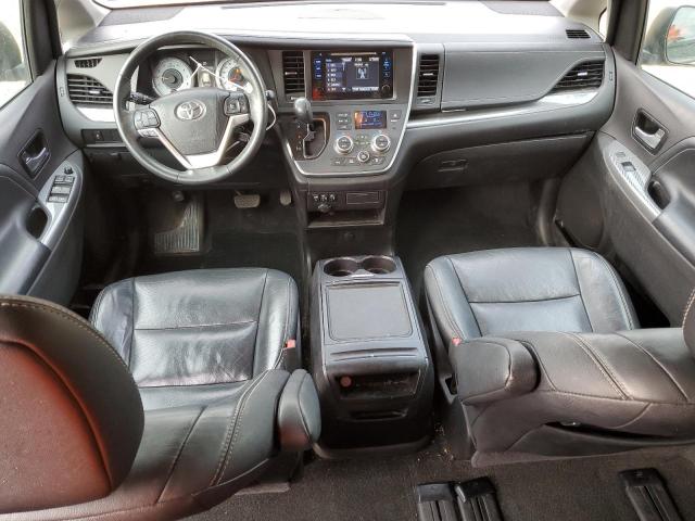 5TDXZ3DC6HS857331 Toyota SIENNA SE