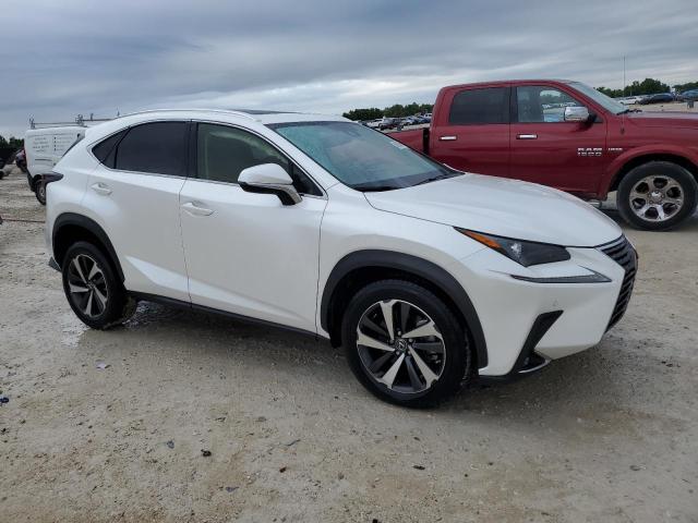 JTJGARBZXM5022587 Lexus Nx 300 Base