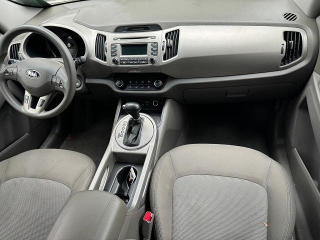 KNDPB3ACXG7879527 KIA Sportage Lx