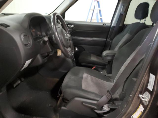1C4NJRFB7GD650835 Jeep Patriot Latitude