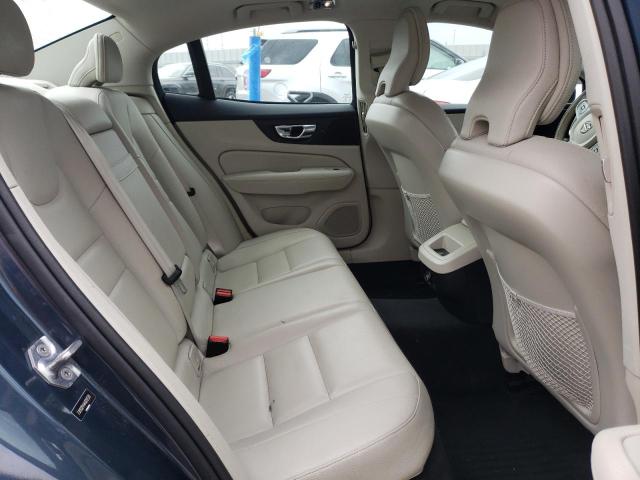 7JR102FK4KG012530 Volvo S60 T5 Momentum