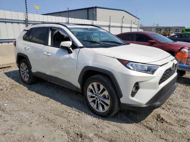 2T3C1RFV3MW109619 Toyota Rav4 Xle Premium