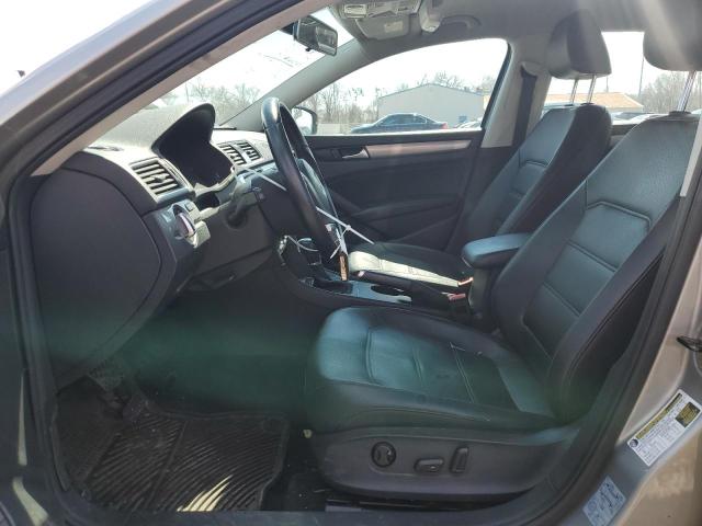 1VWAT7A30EC100325 Volkswagen PASSAT S