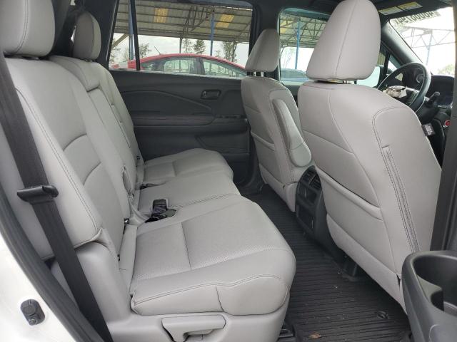 5FNYF7H50NB002351 Honda Passport Exl