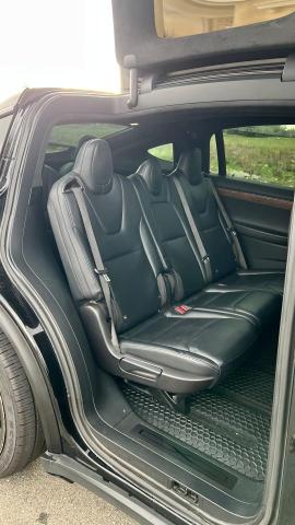 5YJXCAE47LF261008 Tesla MODEL X