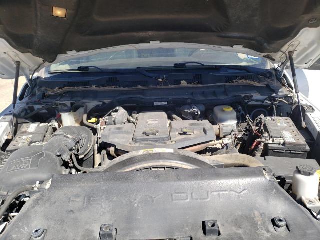3C6UR5NL1FG529119 RAM 2500 Laie