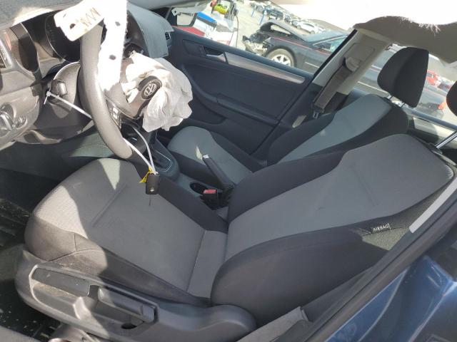 3VW2B7AJ3HM294163 Volkswagen JETTA S
