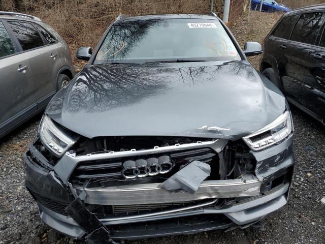 WA1JCCFS8JR031011 Audi Q3 Premium Plus