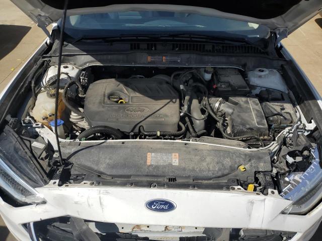 3FA6P0HD6HR334516 Ford FUSION SE