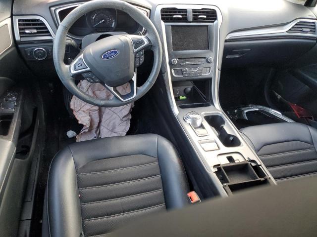 3FA6P0HD2HR179365 Ford FUSION SE
