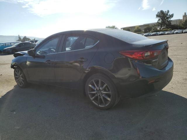 3MZBN1V34JM158629 Mazda 3 TOURING