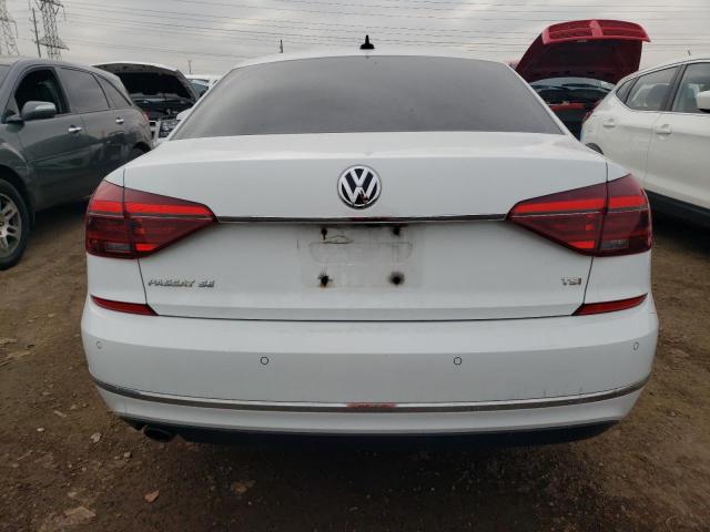 1VWGT7A33HC023979 Volkswagen PASSAT SE