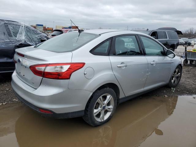 1FADP3F26EL359002 Ford FOCUS SE