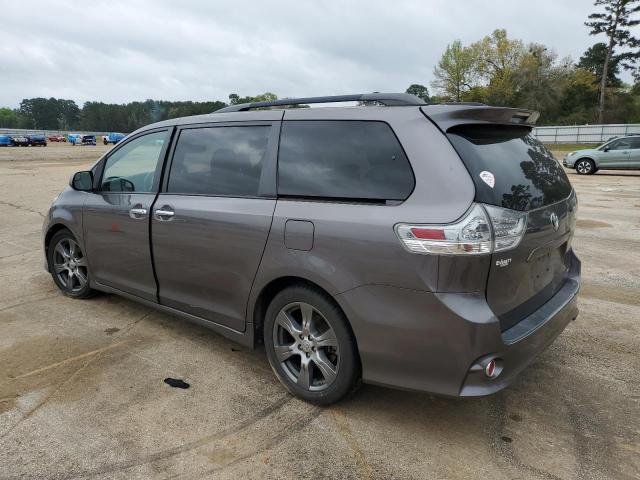 5TDXZ3DC6HS857331 Toyota SIENNA SE