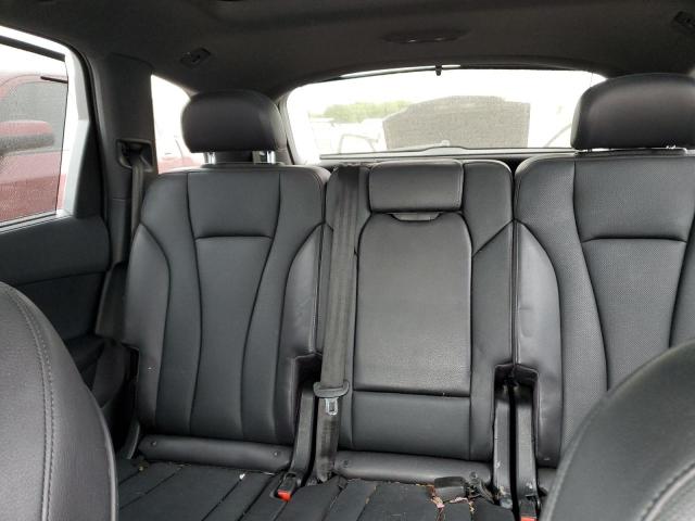 WA1LAAF77HD040451 Audi Q7 Premium Plus