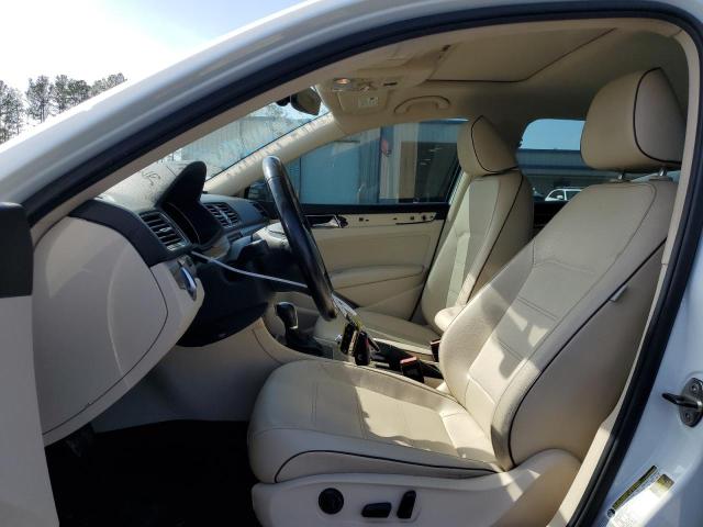 1VWGT7A35HC029900 Volkswagen PASSAT SE
