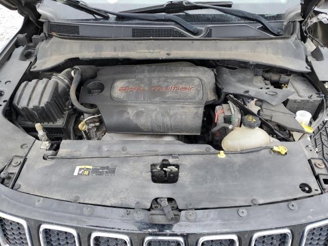 3C4NJDCB5HT641070 Jeep Compass Limited