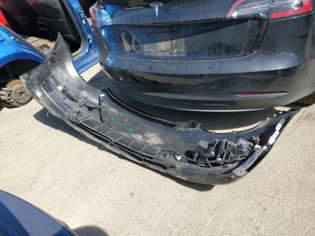 5YJ3E1EA8JF155341 Tesla MODEL 3