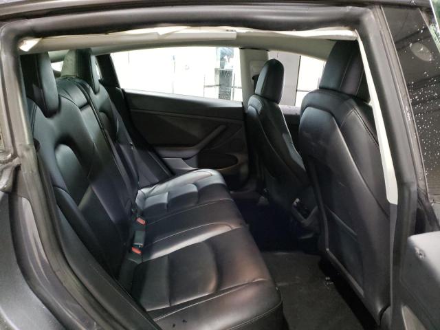 5YJ3E1EA9PF433463 Tesla MODEL 3
