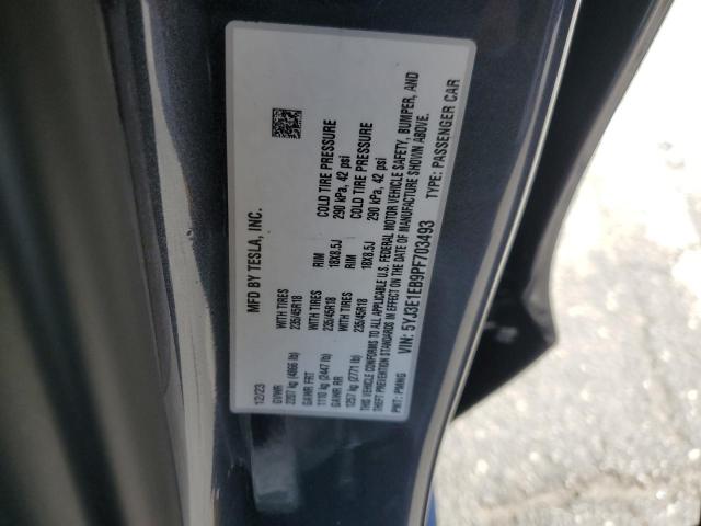 5YJ3E1EB9PF703493 Tesla MODEL 3
