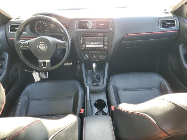 3VWD17AJ9EM334916 Volkswagen JETTA SE