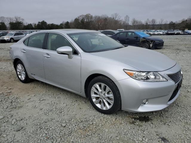 JTHBW1GG6F2087379 Lexus ES 300H