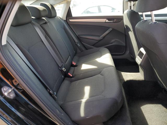 1VWAT7A39FC088855 Volkswagen PASSAT S