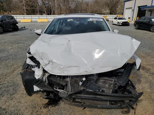 1VWSA7A39MC017159 Volkswagen PASSAT SE
