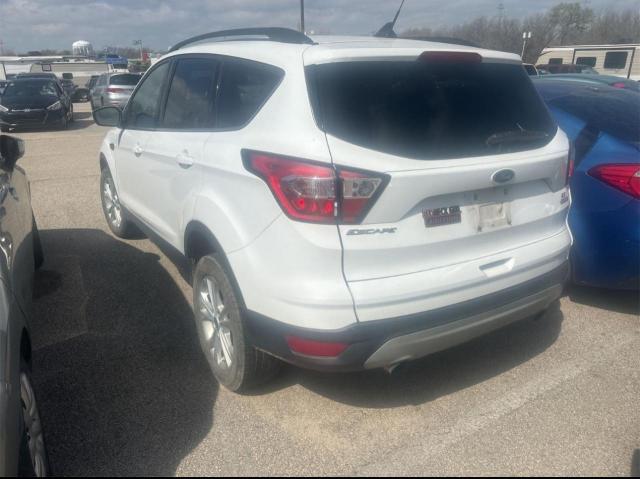 1FMCU0GD0JUD07619 Ford ESCAPE SE